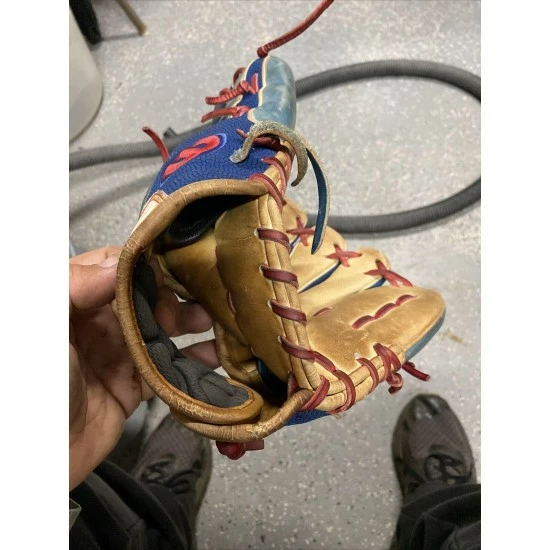 Custom Wilson A2000 1786 11.5" I Web Baseball Glove Blue Red 6 Custom Wilson A2000 1786 11.5" I Web Baseball Glove Blue Red - Image 6
