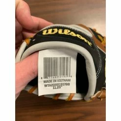 Wilson A2000 11.25-Inch Baseball Glove -Baseball Bats Shop 825c89a058d273da2e9e5efeab3304eed1c70d1c 108 550x550h